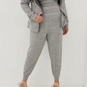 Torrid 1X Happy Camper Heather Grey Jersey Full Length Joggers